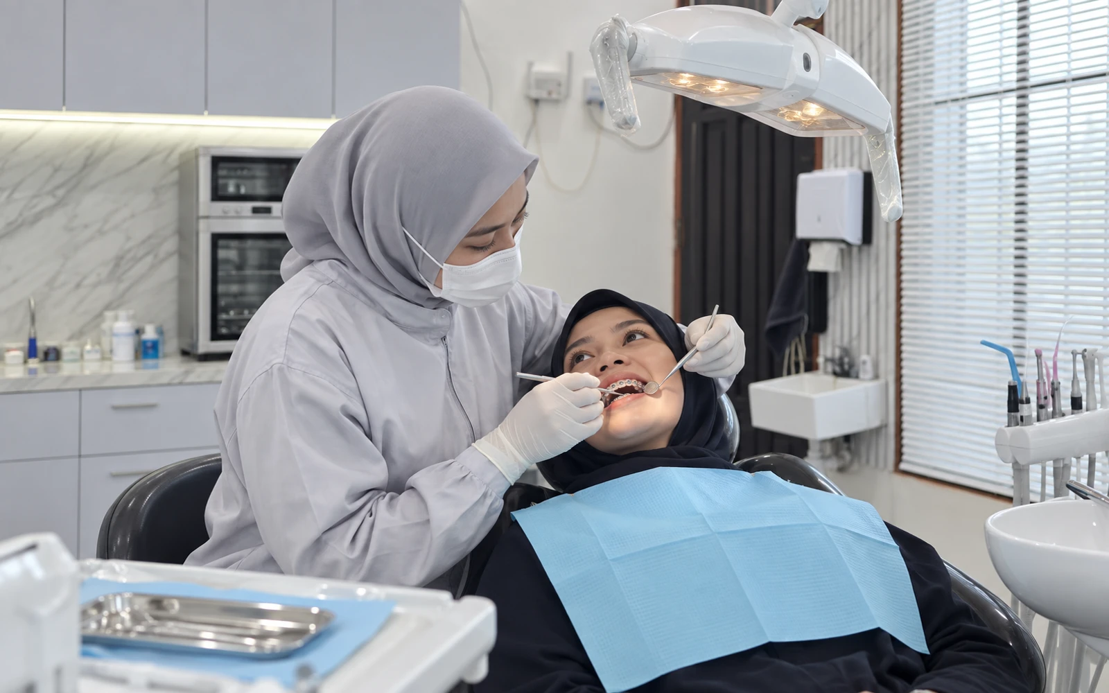 Foto layanan Merapikan Gigi di DOP Dental